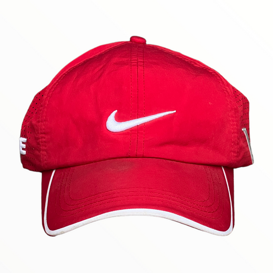 Vintage Victory Red Golf Hat (Red)